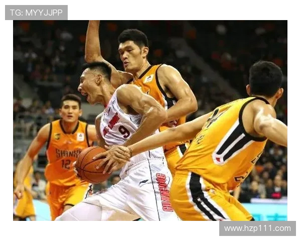 杭州篮球队荣登篮球战术排行榜第十名展现出色团队实力与战术智慧